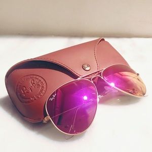 Ray Ban Aviator Sunglasses in Matte Gold & Pink
